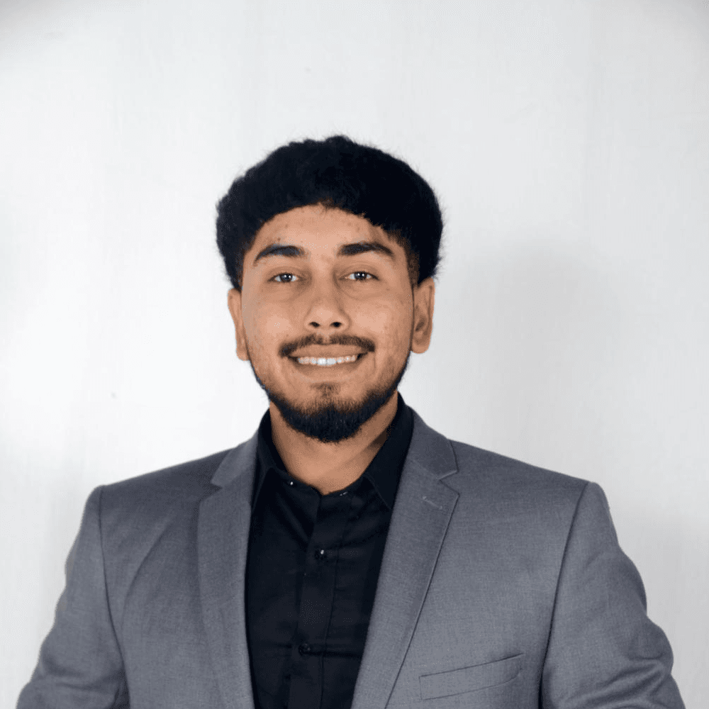 Parry - Financial Advisor